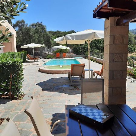 Villa Maragoudi Arménoi エクステリア 写真