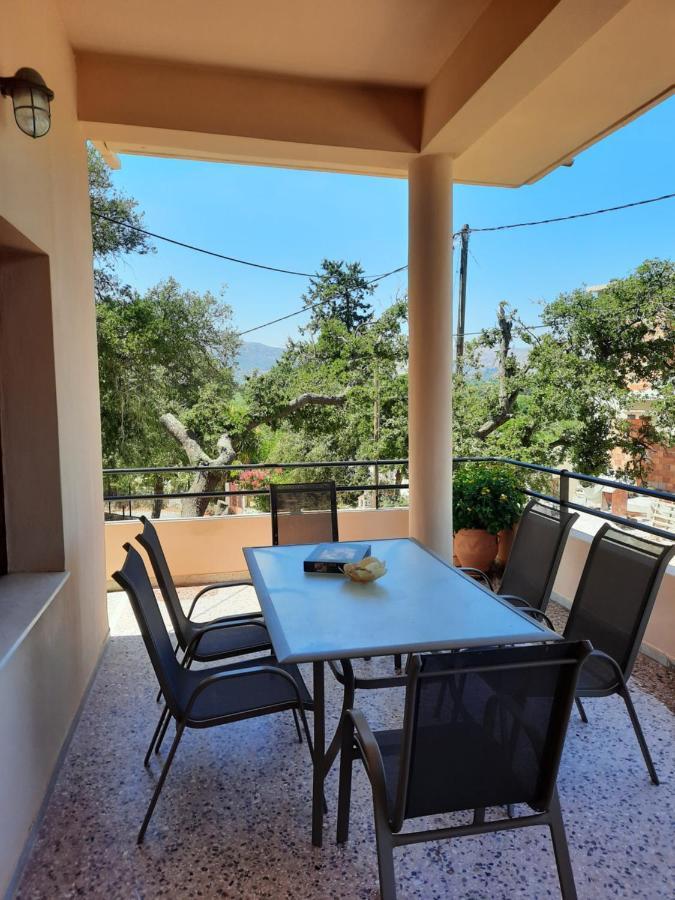 Villa Maragoudi Arménoi エクステリア 写真