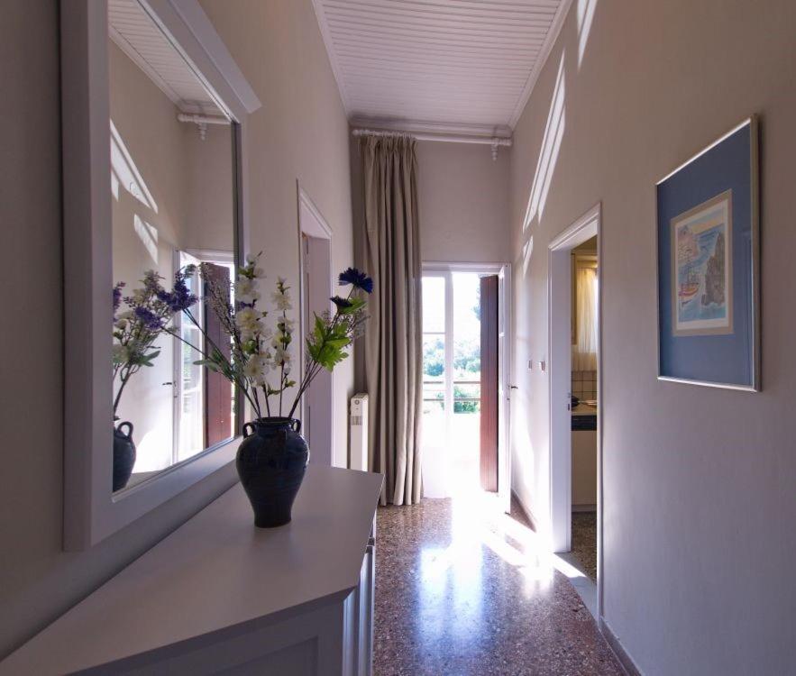 Villa Maragoudi Arménoi エクステリア 写真